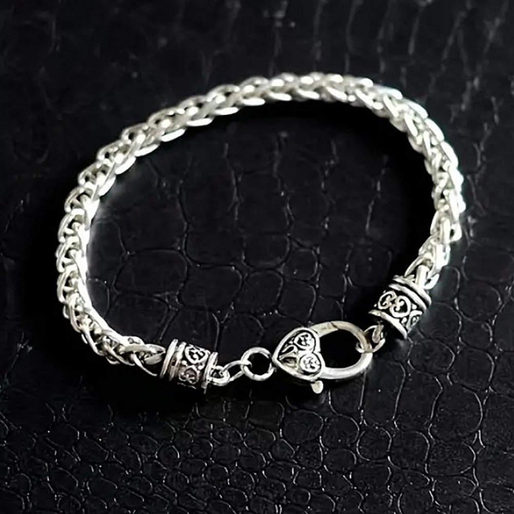 Link Heart Bracelet